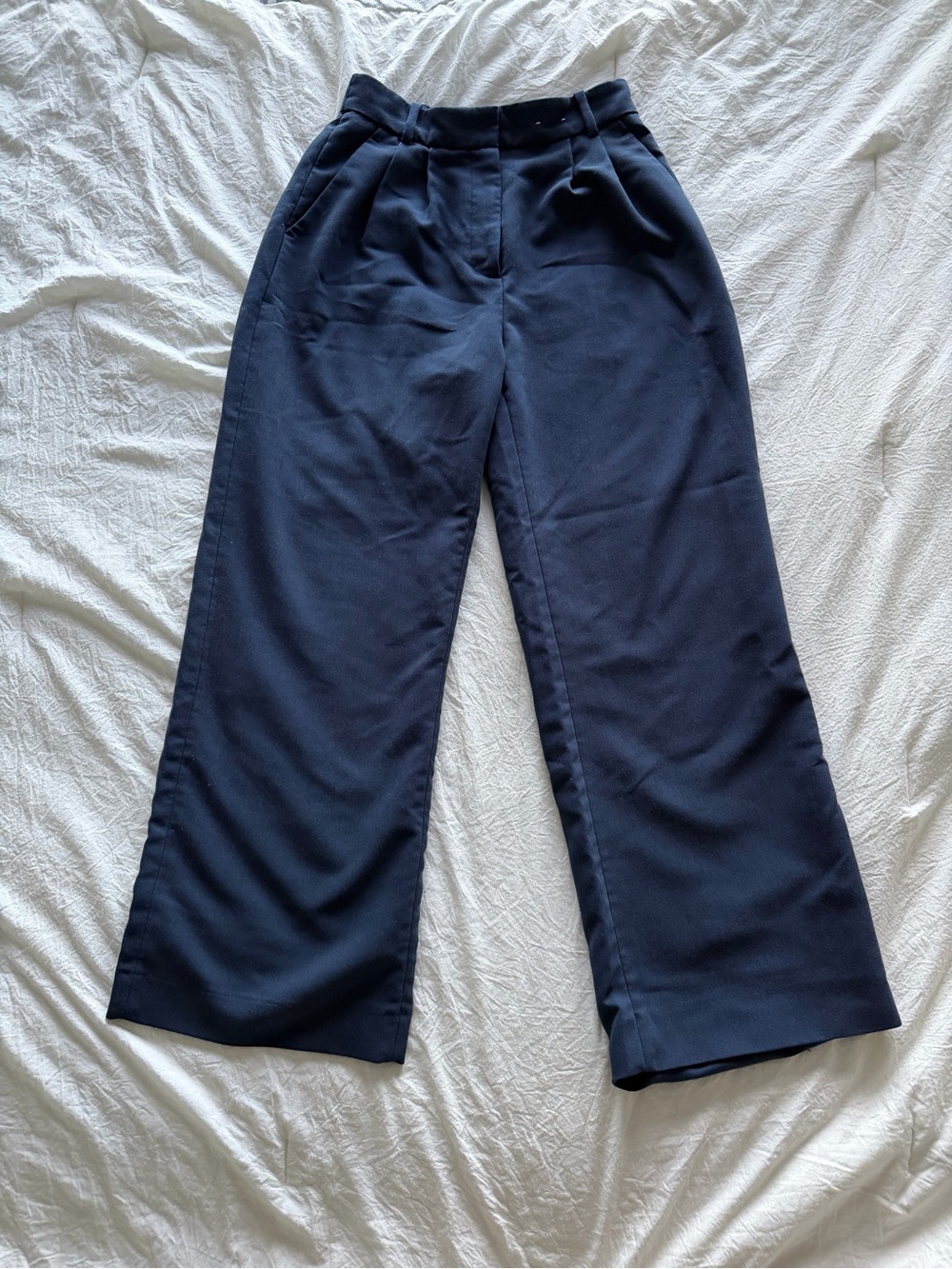 Abercrombie & Fitch Sloan Tailored Wide Leg Pants - Navy - Picture 3 of 11